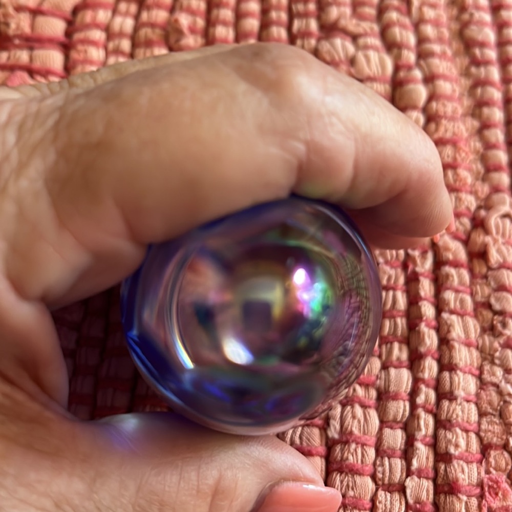 5 inch length 3 inch height glass bowl with iridescent blue paperweight egg - Picture 7 of 8